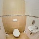 Dvoulůžkový s manželskou postelí - koupelna sdílená - Cuba Bar & Hostel České Budějovice